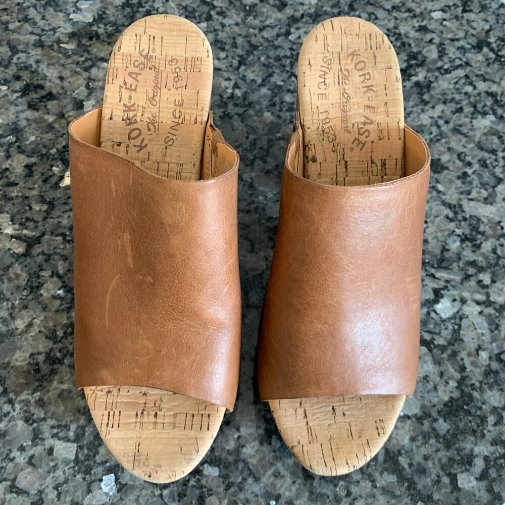 Kork-Ease Womens Clog Sz 6M Camel Danika Wood Stud Mule Peep Open Toe Sandals - Picture 2 of 16